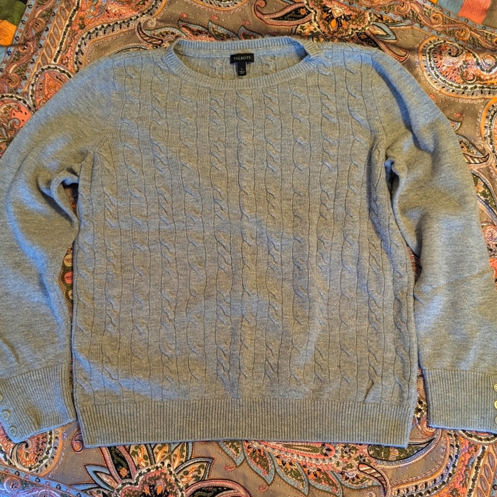 Classic gray cable knit pullover